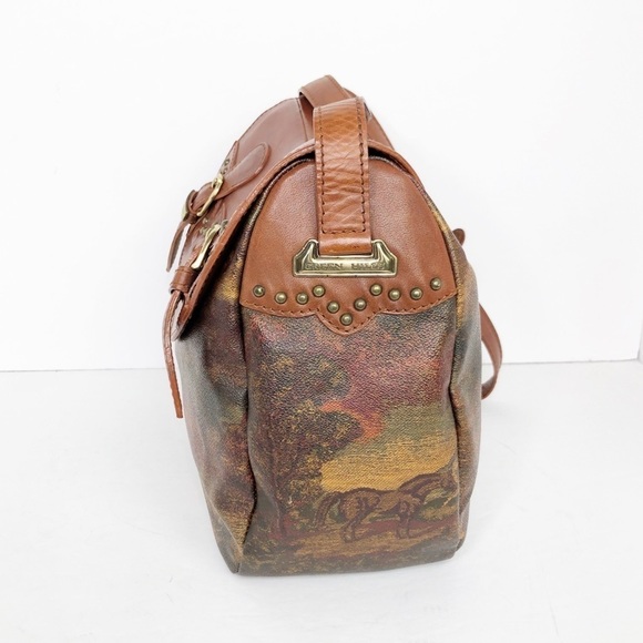 GREENHILLS leather detail Crossbody shoulder bag - Picture 9 of 11